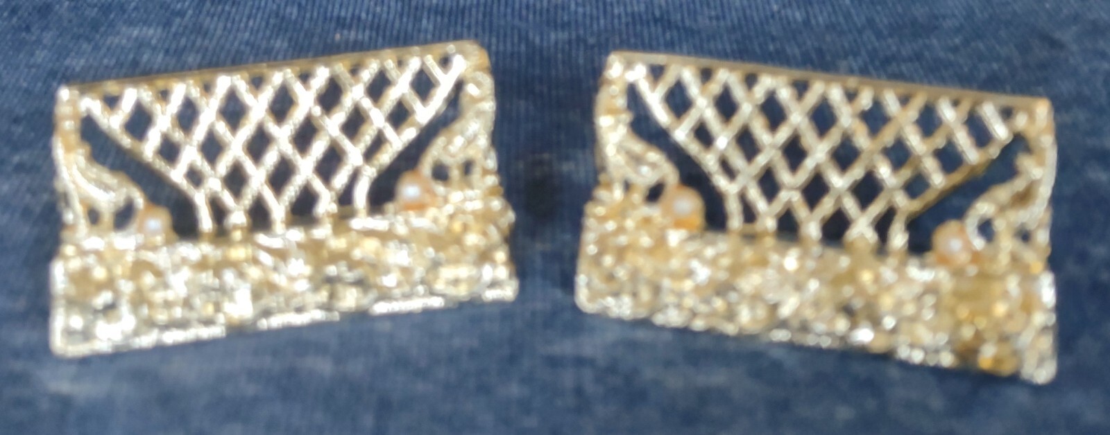 Picture 2 of 3