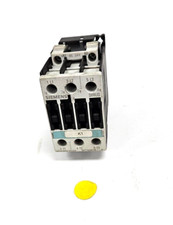 SIEMENS FURNAS ELECTIC CO CONTACTOR 3RT1026-1BB44 35AMP 400 VAC 50/60 HZ