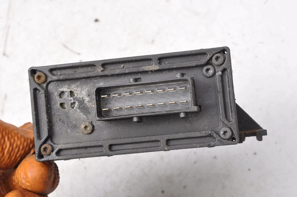 Volvo S60 I V70 II 2.4 D5 Webasto Riscaldatore Modulo Centralina 3731002 - Immagine 3 di 4