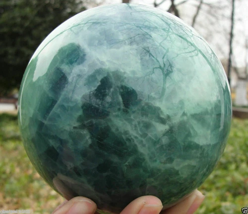 AAA+++ 80MM Glow In The Dark Stone crystal Fluorite sphere ball AA - Picture 1 of 4