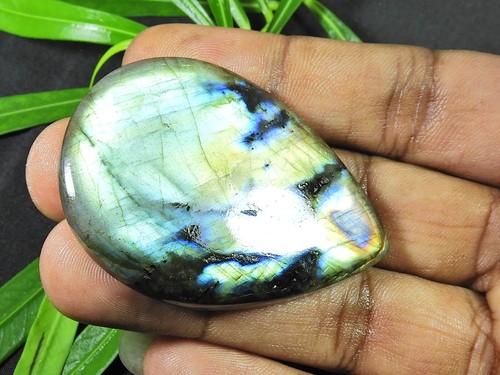 40X55MM Natural Purple Labradorite Pear Cabochon Loose Gemstone 45Cts. - Picture 3 of 9