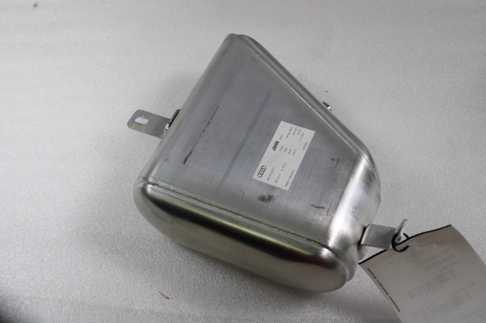 Lamborghini Urus, LH, Left, Suspension Air Tank, Used, P/N 4M0616203F