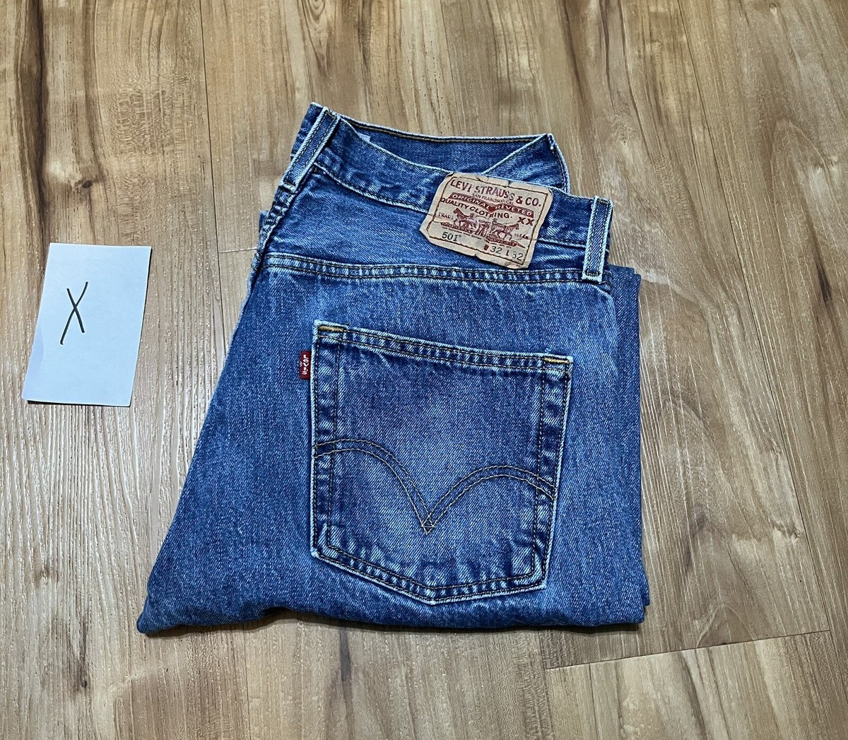 Vintage Levi 501 Jeans Button Fly 32x32 VTG Denim 90s Y2K 501