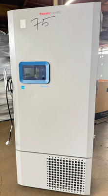 Thermo Scientific Forma Series 8950086A Ultra-Low Freezer 28.8 cu ft 115 VAC