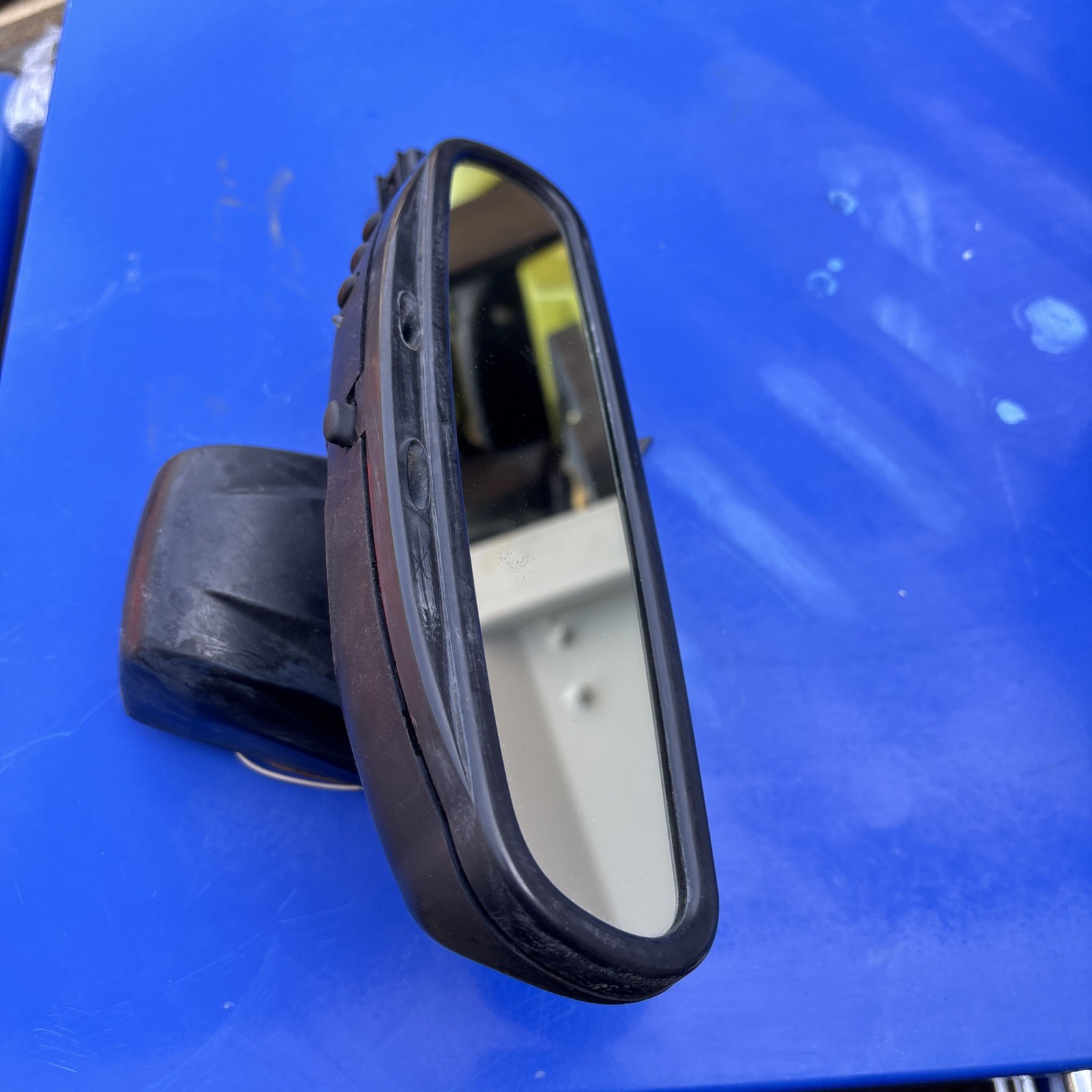 Ferrari 488 GTB/Spider OEM Rear View Mirror Assembly w/ Rain Sensor – Genuine
