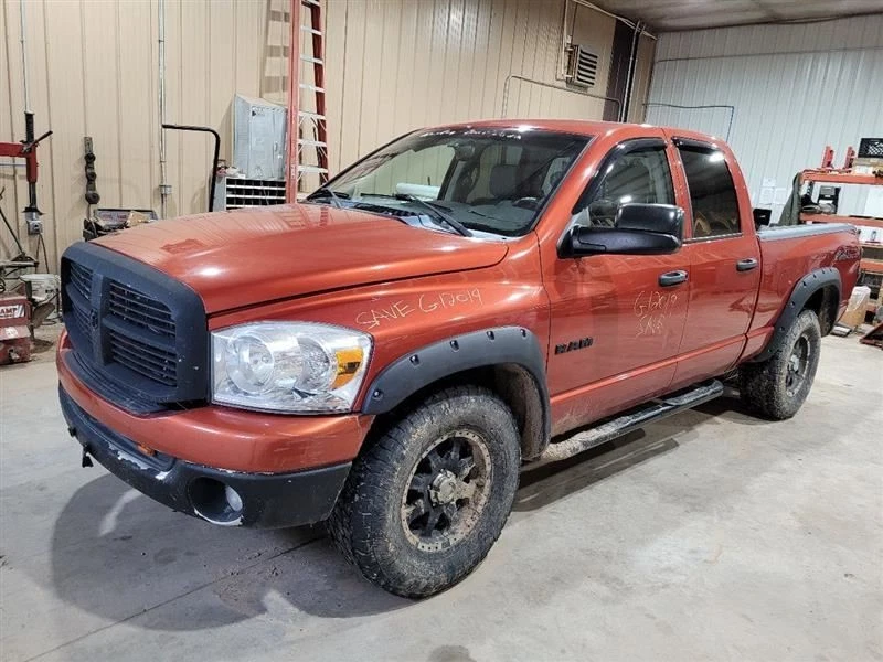 Внутренний переключатель приборной панели 2008 Dodge Ram 1500 — фары с противотуманными фарами - Изображение 4 из 4