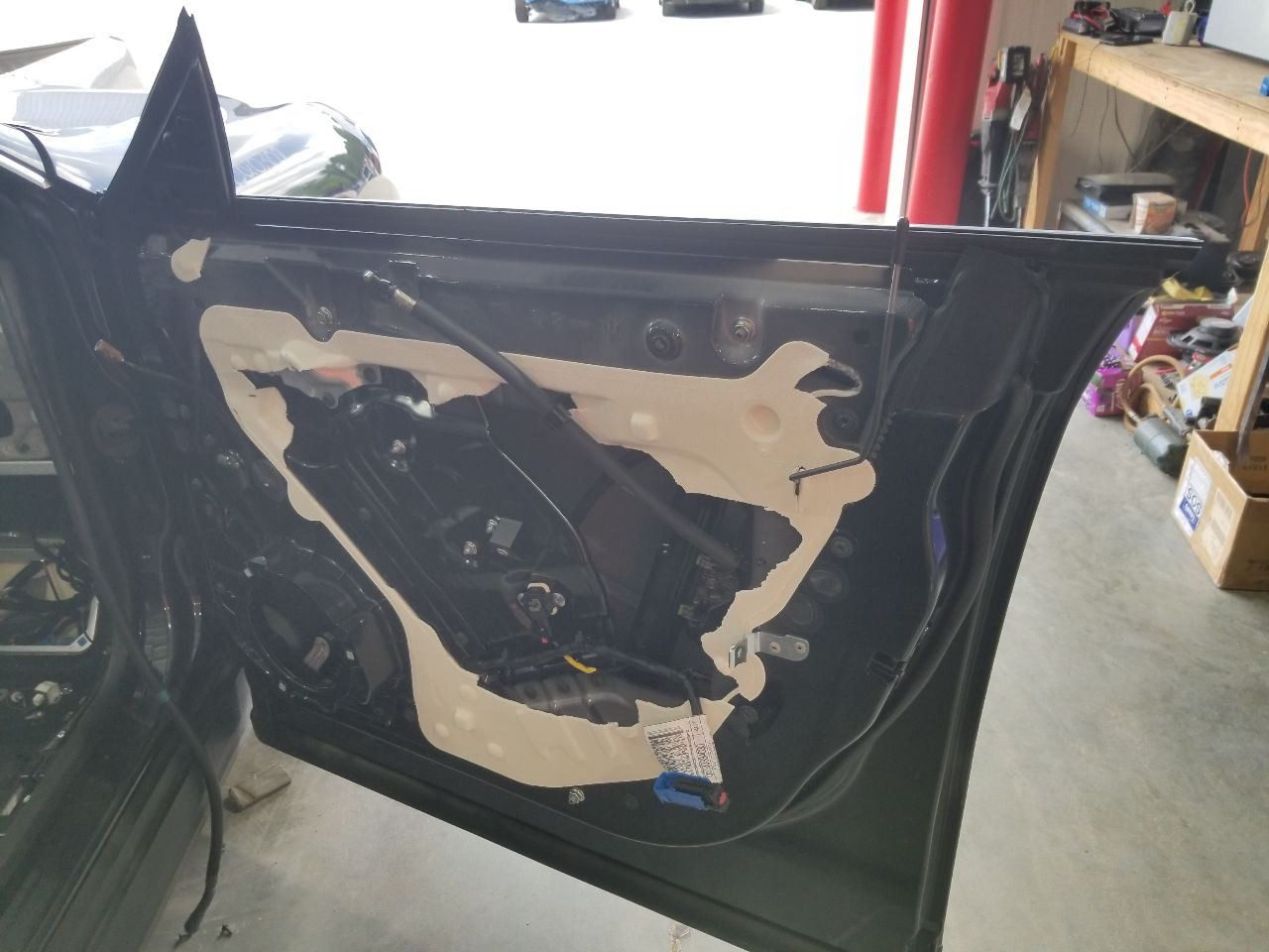 Maserati Levante FRONT+RIGHT Door shell