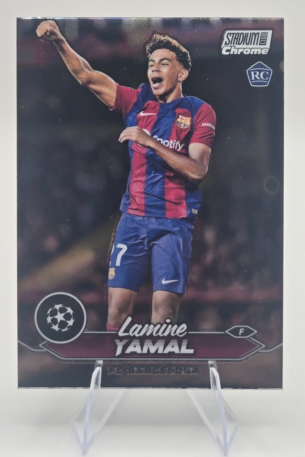 2023-24 Topps Stadium Club Chrome Lamine Yamal RC #27 Barcelona Rookie view 1