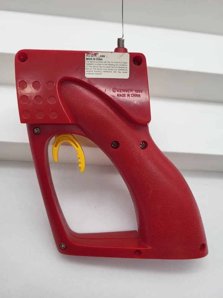 Vintage Kenner Ricochet Stunt Cycle RC Remote Control - Untested - Image 3 of 4