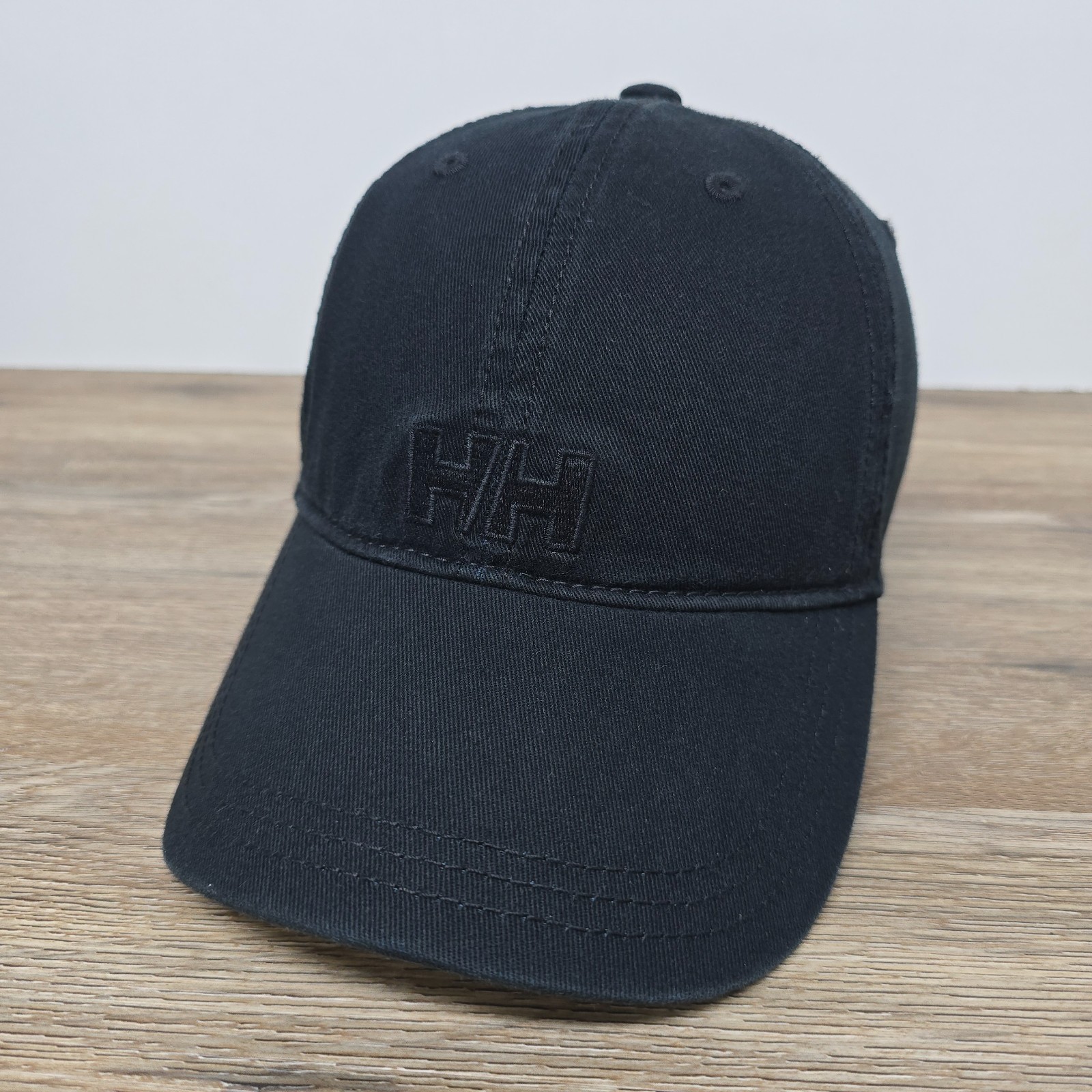 Helly Hansen Hat Black Adjustable Unstructured Ou… - image 1