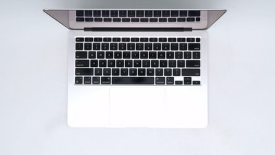Apple MacBook Air 13 M1 8-Core 16GB 512GB Silver 2020 - Used Good