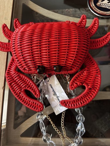 Tommy Bahama Red Crab Novelty Shoulder Bag Gold Chain Strap, Lined, Open