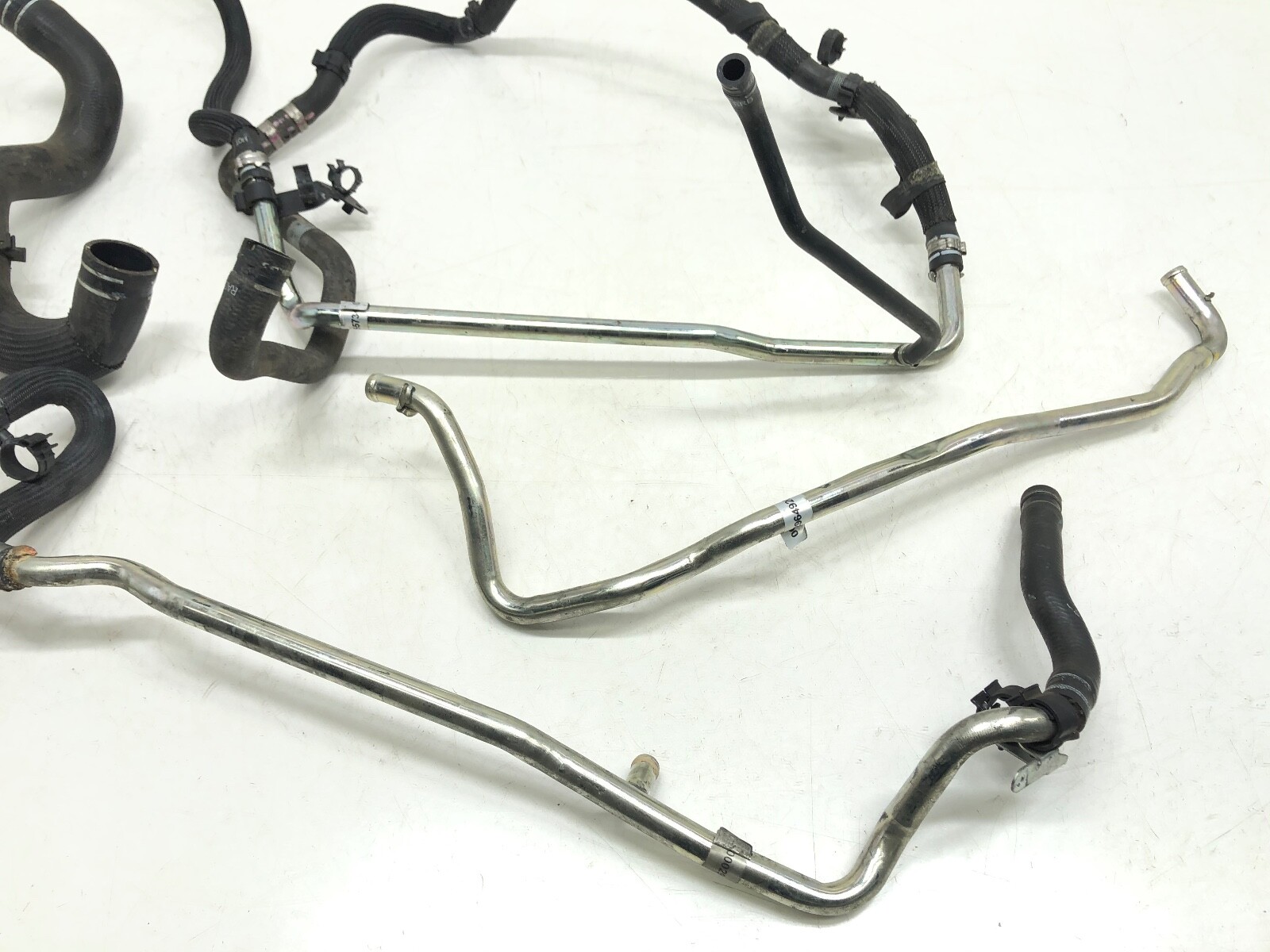 2014-2022 MASERATI GHIBLI S Q4 3.0L V6 ENGINE COOLANT TUBE LINE OEM.