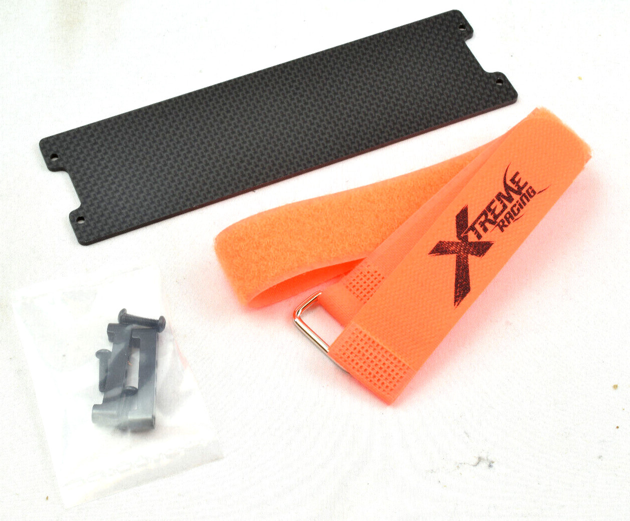 Пластина для батарейного отсека из углеродного волокна Xtreme Racing - для Traxxas Jato 4x4 10705 6590₽