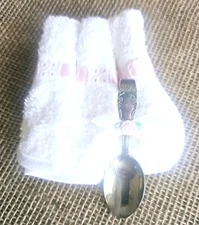 New Baby Girl Spoon & Towel Set Silver Plated Curled Handle With Roses, Stephan