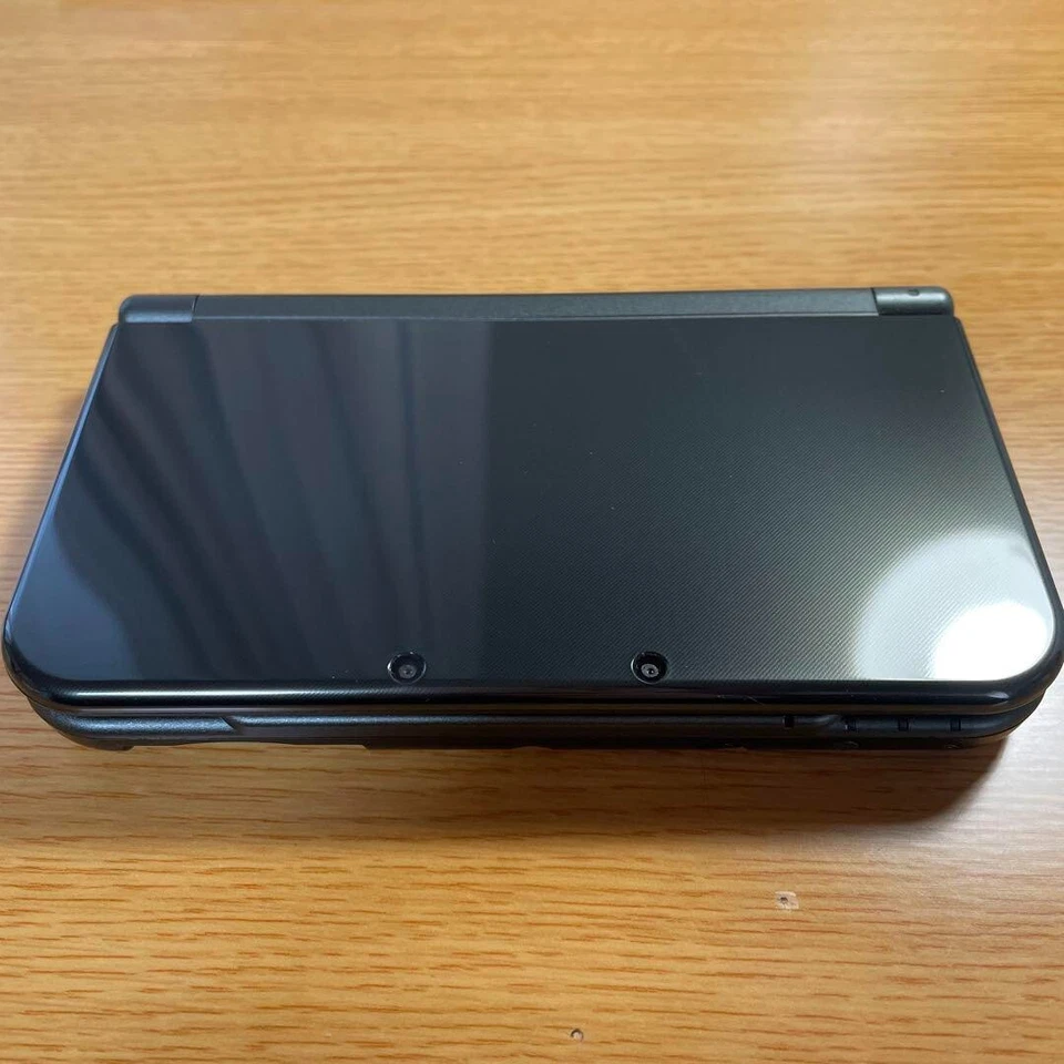 Nueva Consola Nintendo 3DS XL LL Negra Metálica Lápiz Probado Versión Japonesa Foto 2 de 4