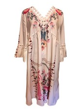 NWT Emery Rose Boho Floral Print Dress With Crochet Lace Trim Bell Sleeves & V-N