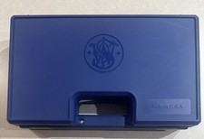 Smith & Wesson .500 revolver custodia in plastica per pistola con serratura e attrezzi.