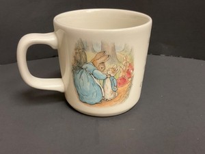Wedgwood Peter Rabbit Classic Collection Two Handled Mug☀☀New in box