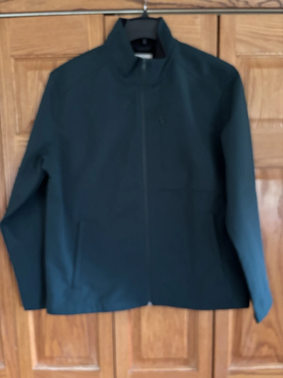 NWT St. Johns Bay Jacket Men’s Large Green Windproof Water Resistant Coat