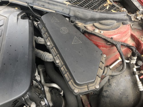 BMW 1 SERIE F20 F21 2011-2015 2.0 TD ECU BOX/GEHÄUSE/ABDECKUNG