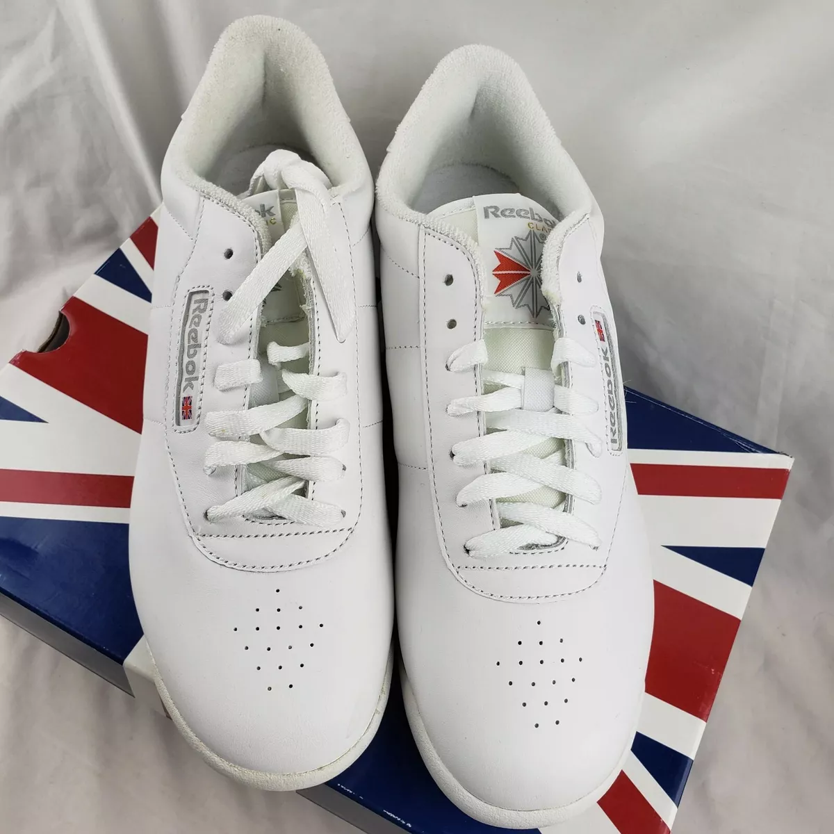 Princess clearance reebok classics