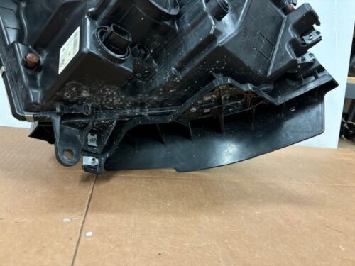 2019-2024 Ram 1500 Right Passenger Headlight Halogen OEM - Picture 4 of 9