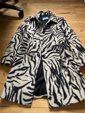 Womens Nine West Zebra Pattern Coat Size 10