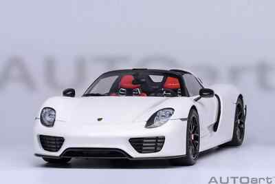 1/18 Porsche 918 Spyder Weissach Package White Model Car By