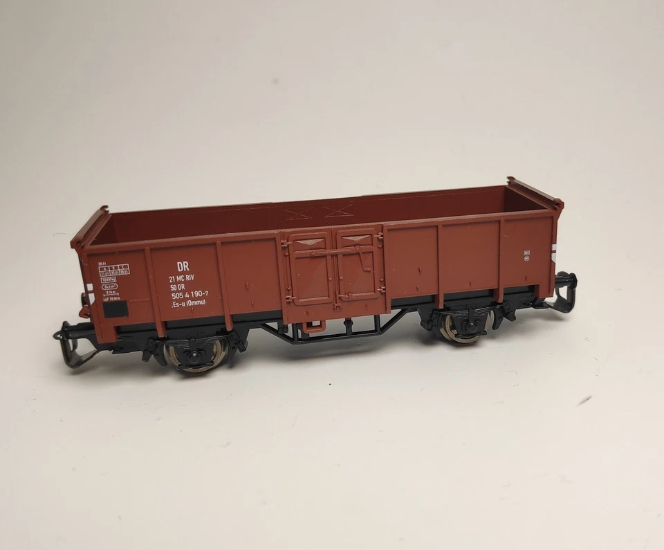 Tillig Einsteigerset TT: V 180 (BR 118 118 DR), 3 Güterwagen, Trafo, Gleisoval - Bild 4 von 4