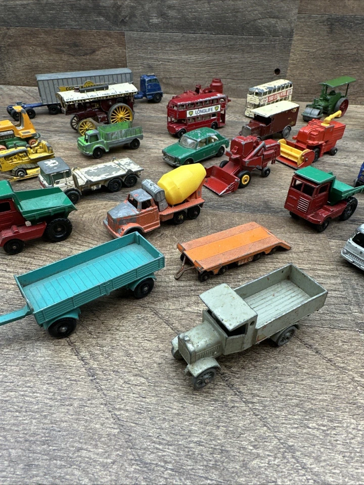 Лот из 28 винтажных автомобилей, Lesney, Tootsie, спичечный коробок - Изображение 2 из 4