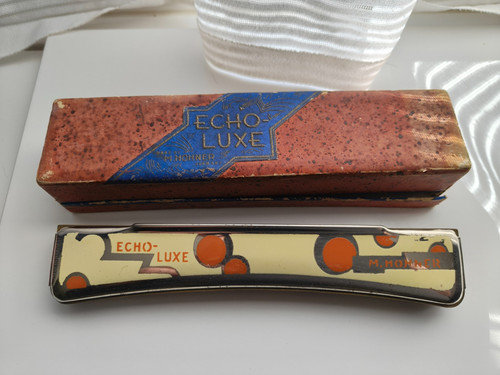 Vintage harmonica Hohner Echo-Luxe enamelled C