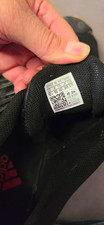 adidas Herren Sneaker Low Top Schnürung EU 44 2/3 schwarz/rot JQ7833