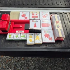 Sizzix Original Personal Die Cutter Big Red Press Machine Lot W/ Extras Alphabet