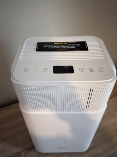 VonHaus Dehumidifier 12L/Day, 2L Water Tank, For Laundry Drying & More