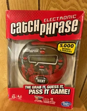 HASBRO Gaming Handheld Electronic Catchphrase 5,000 Words & Phrases 2 Teams NEW