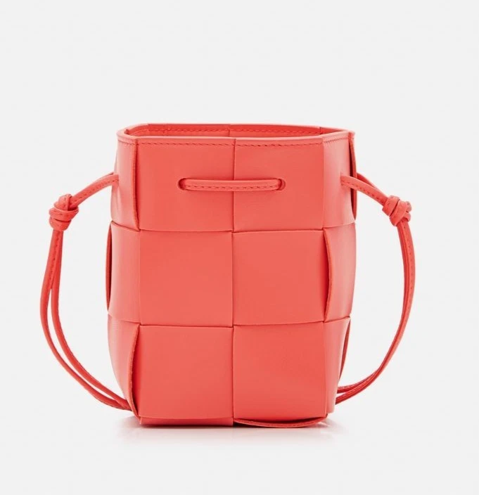 Bottega Veneta — BOTTEGA VENETA Cassette Mini Crossbody Bucket Shoulder Bag Lambskin Intrecciato