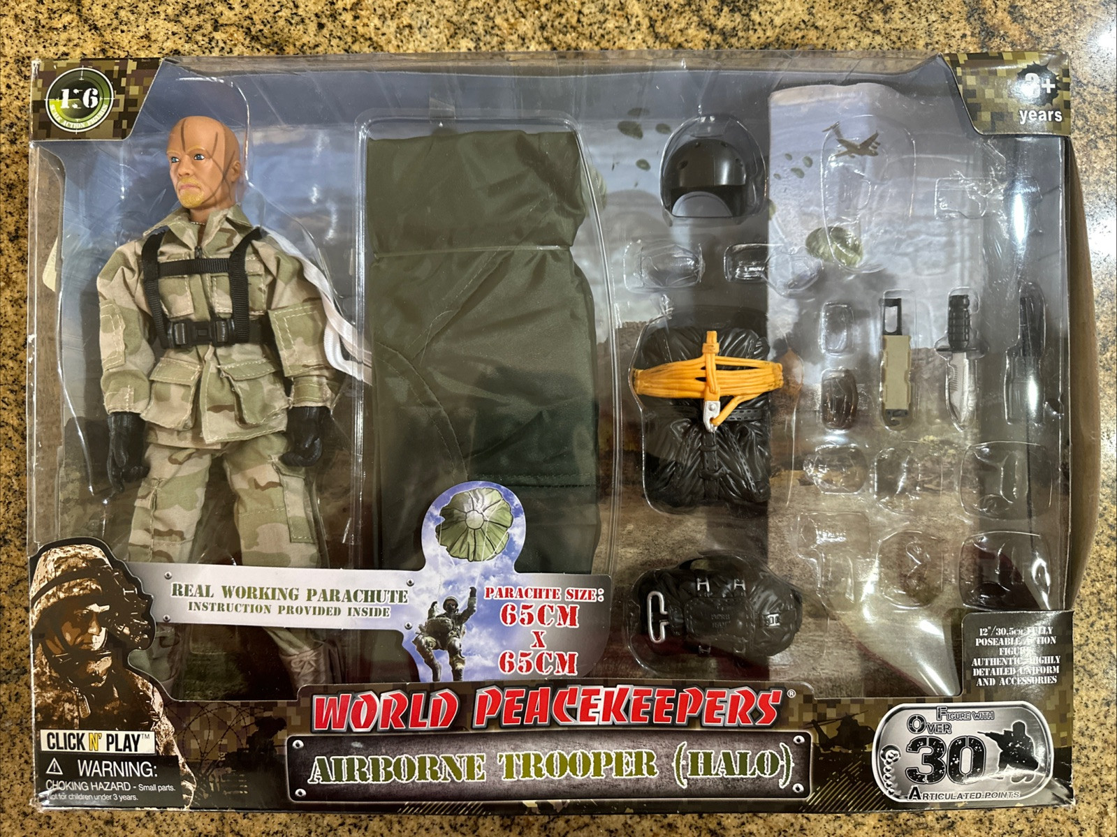 Click N Play World Peacekeepers Airborne Paratrooper (Halo) Set Incomplete