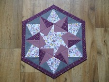 Deckchen Tischwäsche Patchwork Handmade Deko Handarbeit Neu bunt Sommer