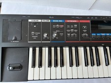 Roland JUNO-Di ホワイト 徹底的に「ホワイト」！｜Roland人気