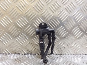 Volkswagen Golf IV 1999 Diesel 96kW Turbolader Druckwandler Magnetventil