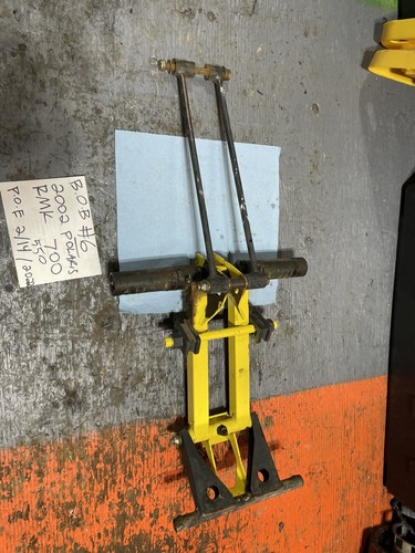 2002-2005 Polaris RMK 600 700 800 rear torque arm assembly - Picture 11 of 12