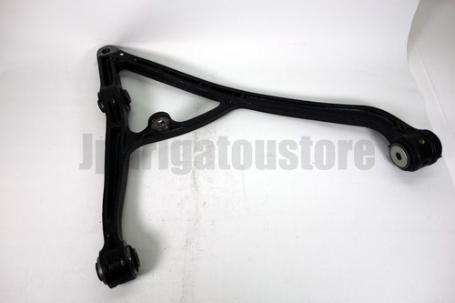 Honda Genuine 52350-S2A-000 Right Rear Lower Control Arm 2000-2009 S2000 - Picture 2 of 7