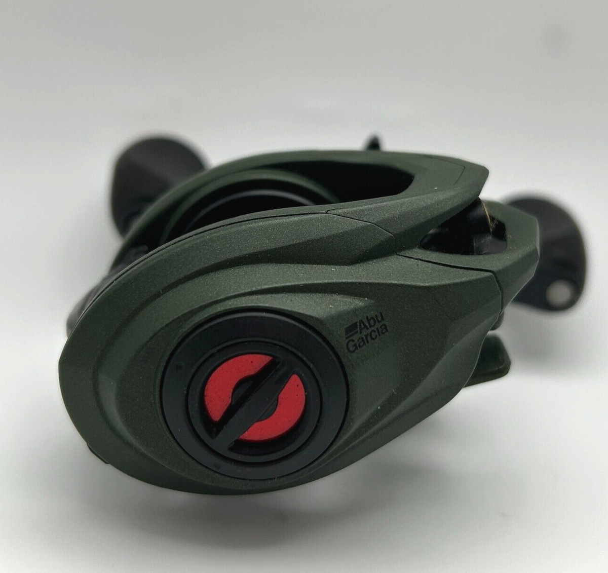 Abu Garcia Zata Baitcast Low Profile Fishing Reel for sale online