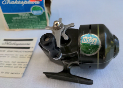 Vtg Shakespeare WONDEREEL 7500 Spin Cast Reel Model DJ USA