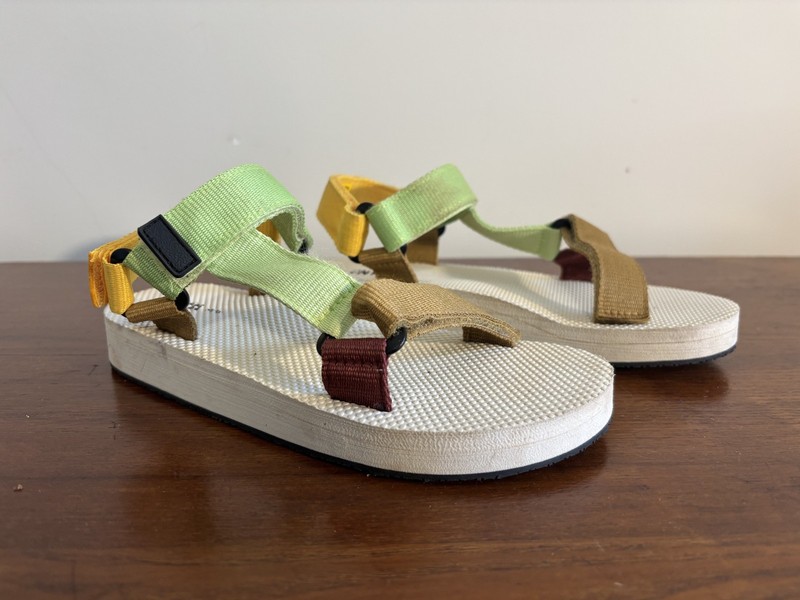 Zara kids strappy sandals unisex size 1-1.5