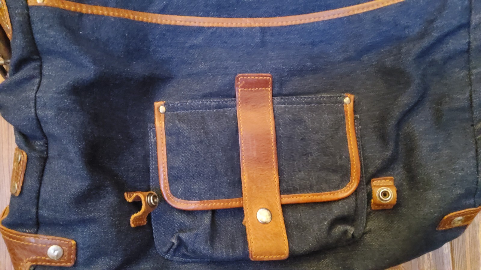 WILL LEATHER GOODS Hopper Messenger Crossbody Briefcase Laptop Bag Case Blue