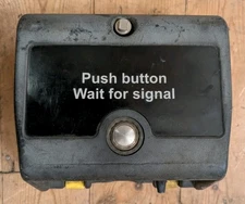 Pedestrian Crossing Wait Signal - Traffic Light Road Garage Sign Mancave Lamp