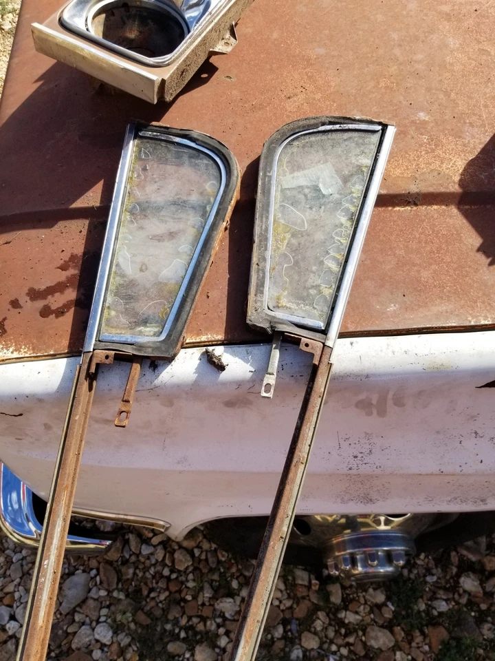 1959 1960 Chevy Impala Vent Wing Window 2/4 Door Sedan BelAir Biscayne Nomad OEM - Изображение 4 из 4