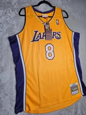 NWT Kobe Bryant Hardwood Classics Los Angeles Lakers Jersey M & Ness #8 Size 2XL
